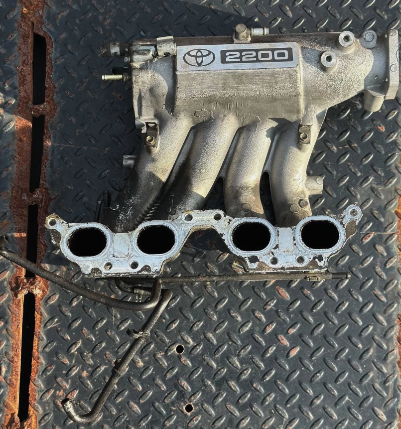 1994 - 1999 Toyota Celica Gt Intake Manifold OEM