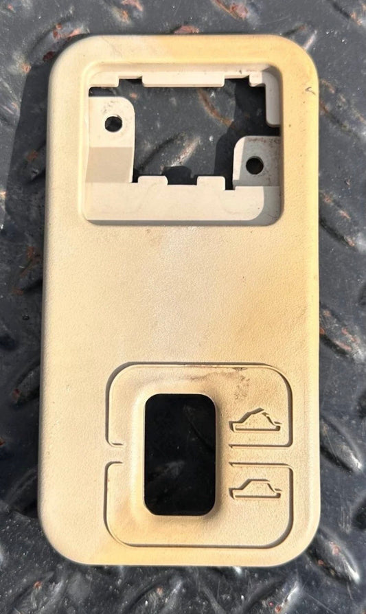 🥇 1995-1999 Mitsubishi Eclipse Sunroof Switch Cover Tan