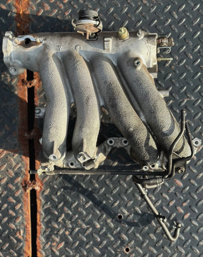 1994 - 1999 Toyota Celica Gt Intake Manifold OEM