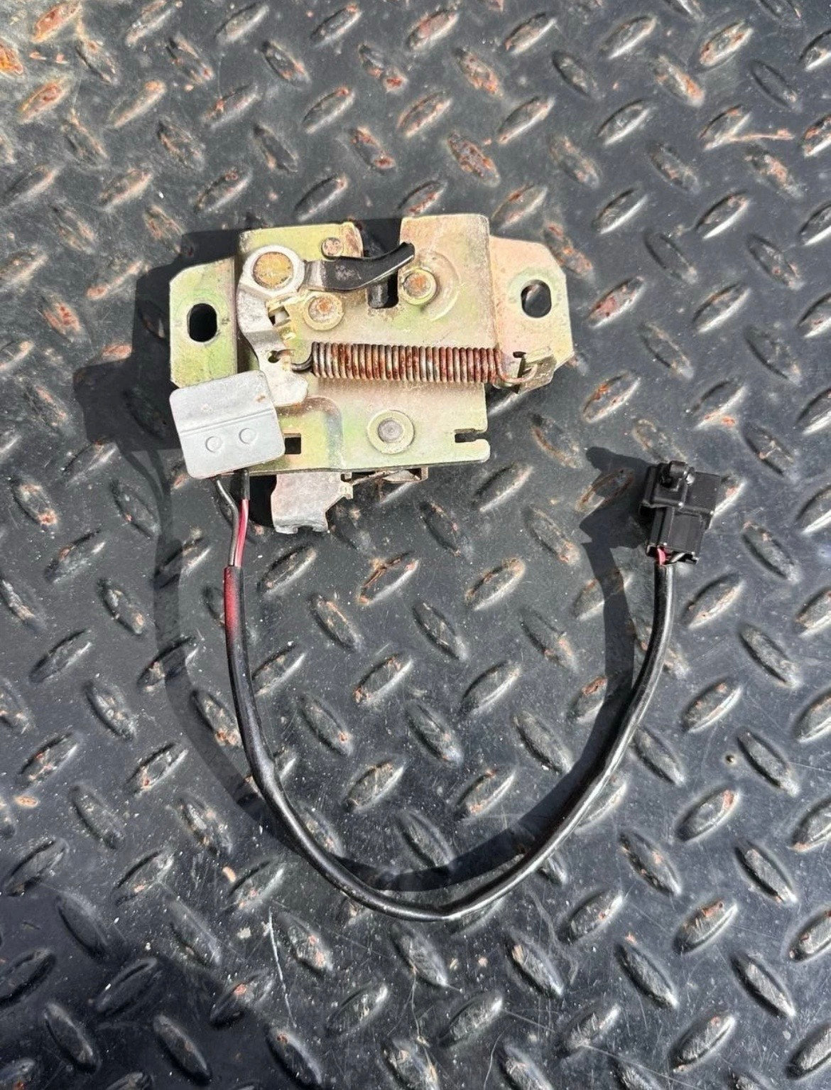 🥇 1995-1999 Mitsubishi Eclipse Gs Rs Gst Gsx Rear Trunk Hatch Latch Hinge OEM