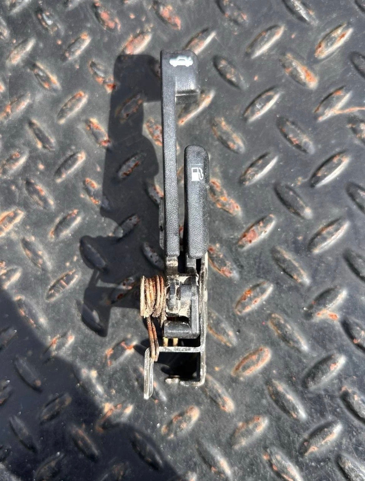 🥇1995-1999 Mitsubishi Eclipse Gs Rs Gst Gsx Trunk Lever