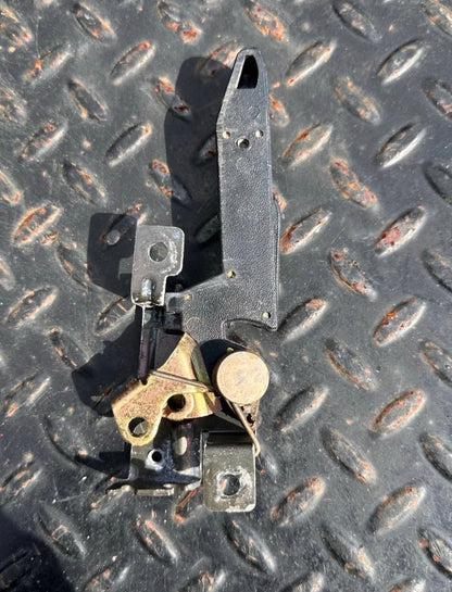 🥇1995-1999 Mitsubishi Eclipse Gs Rs Gst Gsx Trunk Lever