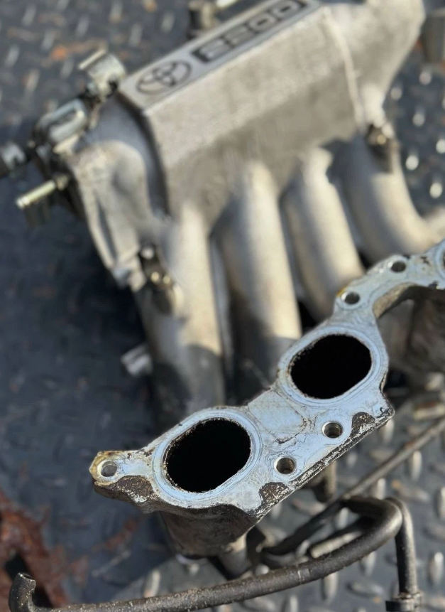 1994 - 1999 Toyota Celica Gt Intake Manifold OEM