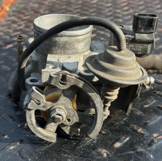 1994-1999 Toyota Celica Gt Throttle Body OEM